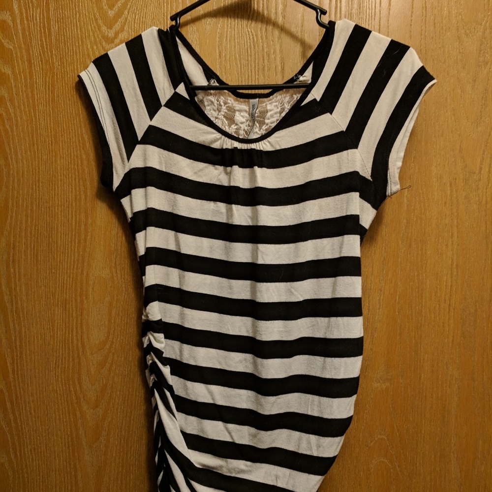 Comfy Maternity Tee